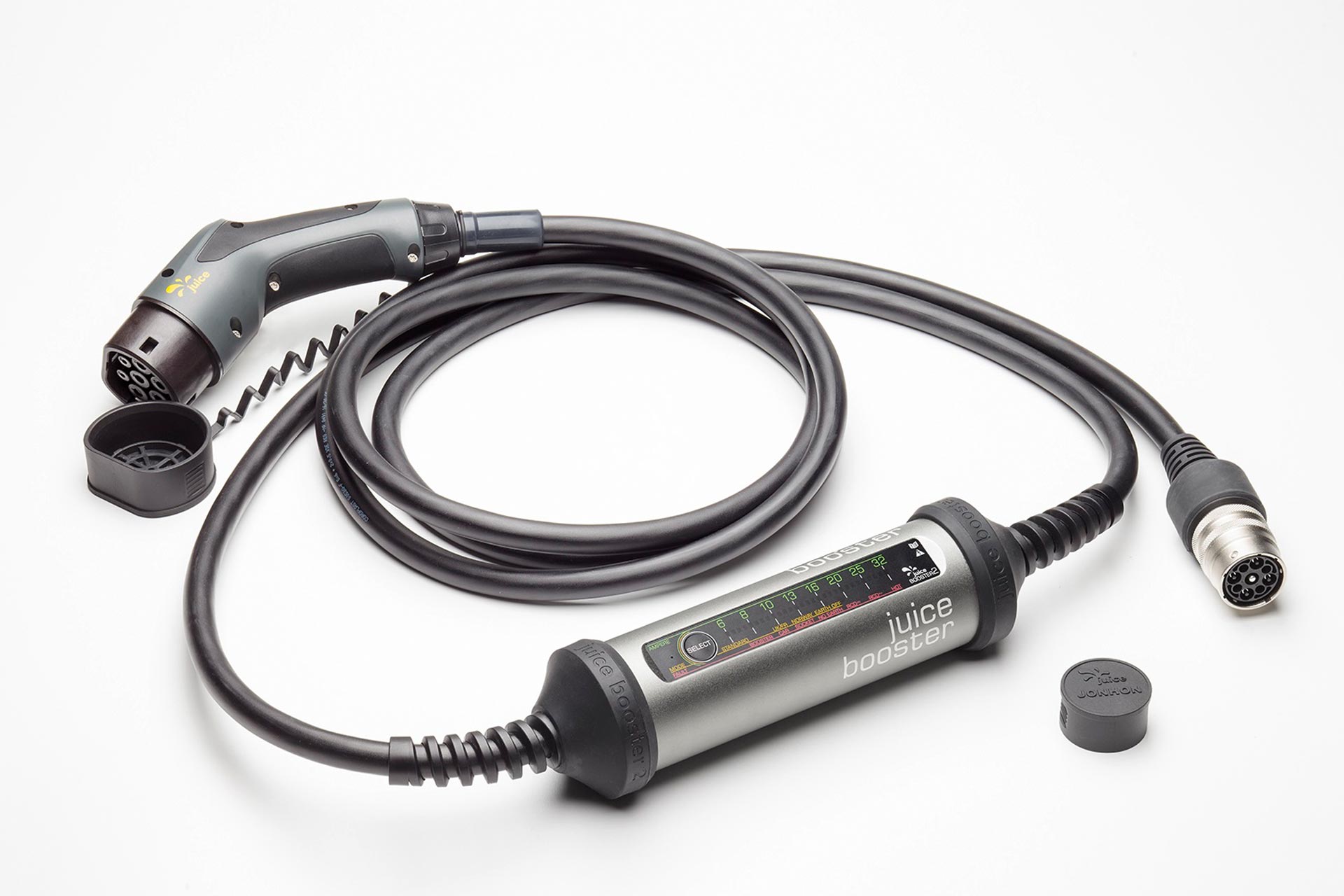 Das HUK Juice Booster 2 HUK-Set ist ein mobiles Ladekabel für Elektrofahrzeuge, mit angeschlossener Steuereinheit und Schutzkappe – ideal als tragbare Ladestation.